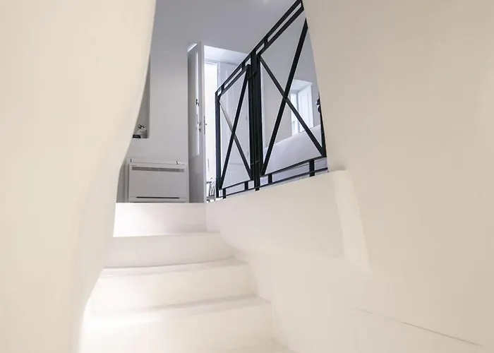 Elegant Santorini Spyros Demi Private Hot Tub *