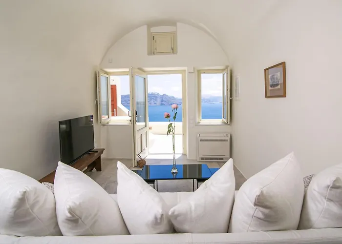 Villa Elegant Santorini Spyros Demi Private Hot Tub *