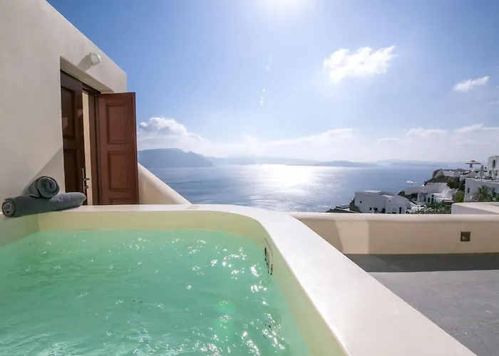 Villa Elegant Santorini Spyros Demi Private Hot Tub Oia